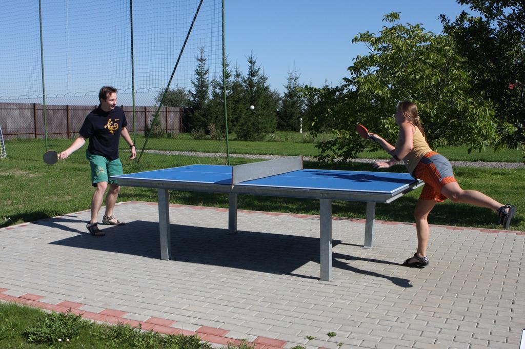 Camping Oase Praha Hotel Zlatníky Екстериор снимка