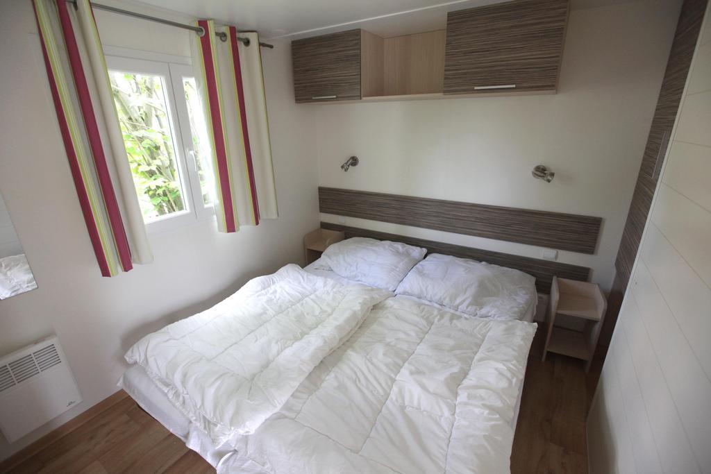 Camping Oase Praha Hotel Zlatníky Стая снимка