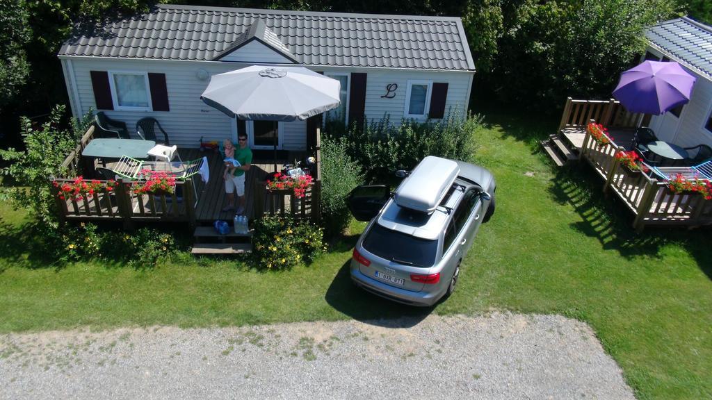 Camping Oase Praha Hotel Zlatníky Екстериор снимка